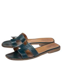 Pre Owned Hermes Navy Blue Leather Oran Flat Sandals 38