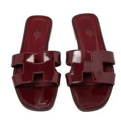 Pre Owned Hermes Burgundy Patent Leather Oran Sandals Size 38.5