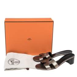 Pre Owned Hermes Metallic Bronze Leather Oasis Sandals Size 37.5