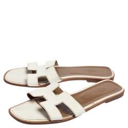 Pre Owned Hermes White Leather Oran Slides Sandals Size 42