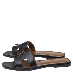 Pre Owned Hermes Black Leather Oran Sandals Size 40.5