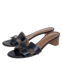 Pre Owned Hermes Black Leather Oasis Sandals Size 39.5