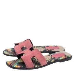 Pre Owned Hermes Pink Suede Oran Flat Slides Size 40