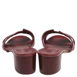 مملوكة مسبقًا Hermes Burgundy Patent Leather Oasis  Sandals Size 37