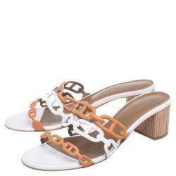 مملوكة مسبقًا Hermés White/Brown Leather Tandem Slide Sandals Size 37.5