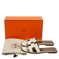 Pre Owned Hermes White Leather Oran Flats Sandals Size 38