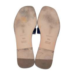 Pre Owned Hermés Blue Patent Leather Oran Slide Sandals Size 39.5