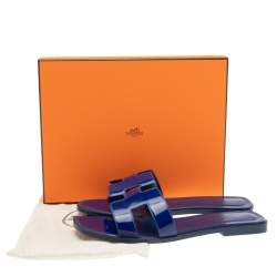 Pre Owned Hermés Blue Patent Leather Oran Slide Sandals Size 39.5