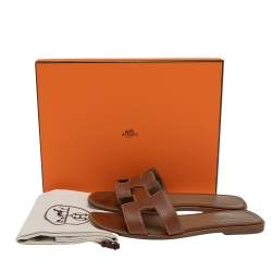 مملوكة مسبقًا Hermes Brown Leather Oran Flats Size 37.5