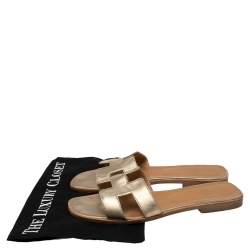 Pre Owned Hermes Gold Leather Oran Flat Slides Size 40