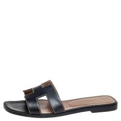 Pre Owned Hermes Black Leather Oran Flat Slides Size 38.5
