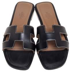 Pre Owned Hermes Black Leather Oran Flat Slides Size 38.5