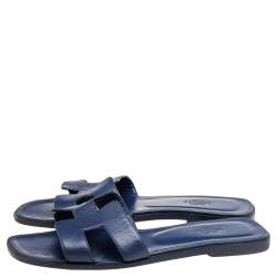 Pre Owned Hermès Blue Leather Oran Flat Sandals Size 38.5