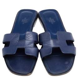 Pre Owned Hermès Blue Leather Oran Flat Sandals Size 38.5