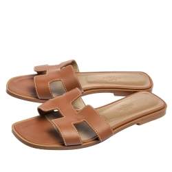 Pre Owned Hermes Brown Leather Oran Flat Sandals 36.5