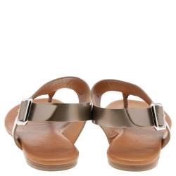 Hermes Grey Logo Patent Leather Thong Sandals Size 37.5 