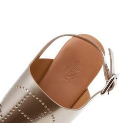 Hermes Grey Logo Patent Leather Thong Sandals Size 37.5 