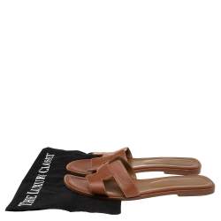 Pre Owned Hermes Brown Leather Oran Flat Slides Size 41.5