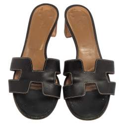 Pre Owned Hermes Black Leather Oasis Slide Sandals Size 38