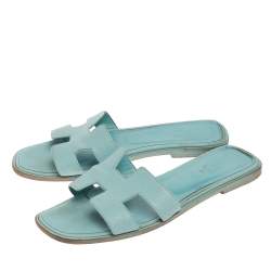 Pre Owned Hermes Sky Blue Leather Oran Sandals Size 37.5