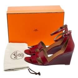 Pre Owned Hermès Burgundy Patent Leather Legend Ankle-Strap Sandals Size 39