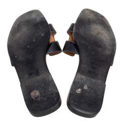 مملوكة مسبقًا Hermes Black  Leather Oran  Sandals Size 38.5