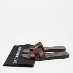 Pre Owned Hermes Metallic Dark Brown Leather Oran Flat Slides Size 37