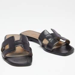 Hermes Black Leather Oran Flat Slide Sandals Size 39