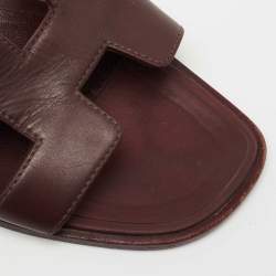 Pre Owned Hermes Burgundy Leather Oran Sandals Size 36.5