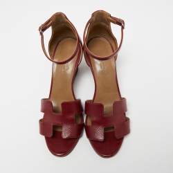 Pre Owned Hermès Burgundy Patent Leather Legend Ankle-Strap Sandals Size 38