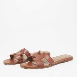 Pre Owned Hermes Brown Leather Oran Flat Slides Size 37.5