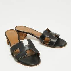 Pre Owned Hermes Black Leather Oasis Sandals Size 36.5