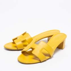 Pre Owned Hermes Yellow Leather Oasis Slide Sandals Size 37.5