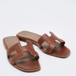 Pre Owned Hermes Brown Leather Oran Flat Slides Size 36