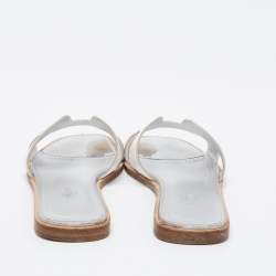 Pre Owned Hermes Silver/White Leather Oran Flat Sandals Size 36.5