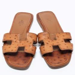 Pre Owned Hermes  Brown Ostrich Leather Oran Sandals Size 36