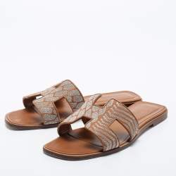 Pre Owned Hermes Tan Embroidered Leather Oran Flat Slides Size 39