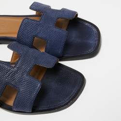 Pre Owned Hermes Navy Blue Lizard Embossed Leather Oran Sandals Size 36