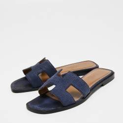Pre Owned Hermes Navy Blue Lizard Embossed Leather Oran Sandals Size 36