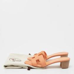 Pre Owned Hermes Orange Leather Oasis Sandals Size 38