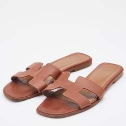 Pre Owned Hermès Brown Leather Oran Flat slides Size 39.5