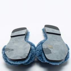 مملوكة مسبقًا Hermès Blue Shearling Oran Slide Flats Size 38.5