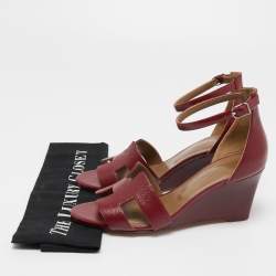 مملوكة مسبقًا Hermes Burgundy Leather Legend Wedge Sandals Size 38.5