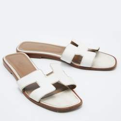 Pre Owned Hermes White Leather Oran Slide Sandals Size 39