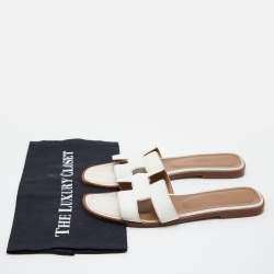 Pre Owned Hermes White Leather Oran Slide Sandals Size 39
