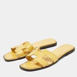 Hermes Yellow Patent Leather Oran Sandals Size 38
