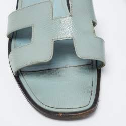 Pre Owned Hermes Blue Leather Oran Flat Slides Size 38.5