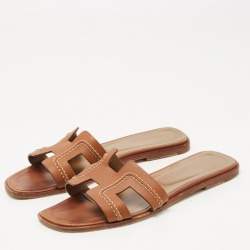 Pre Owned Hermes Brown Leather Stitch Detail Oran Flat Slides Size 39.5
