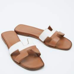 Pre Owned Hermes Brown/White Leather Oran Sandals Size 39