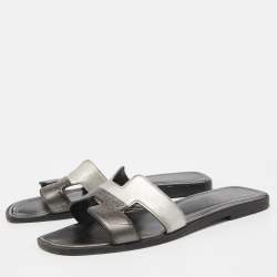 Hermes Metallic Silver Leather Oran Slide Flats Size 37
